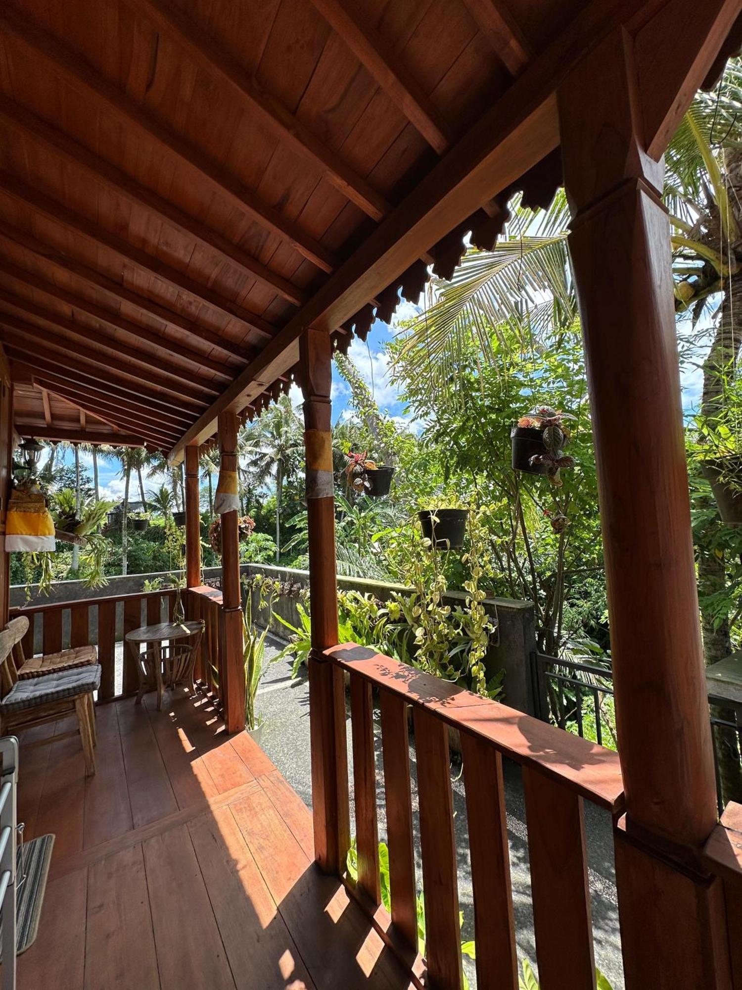 Tagel Karsa House Hotell Ubud Exteriör bild