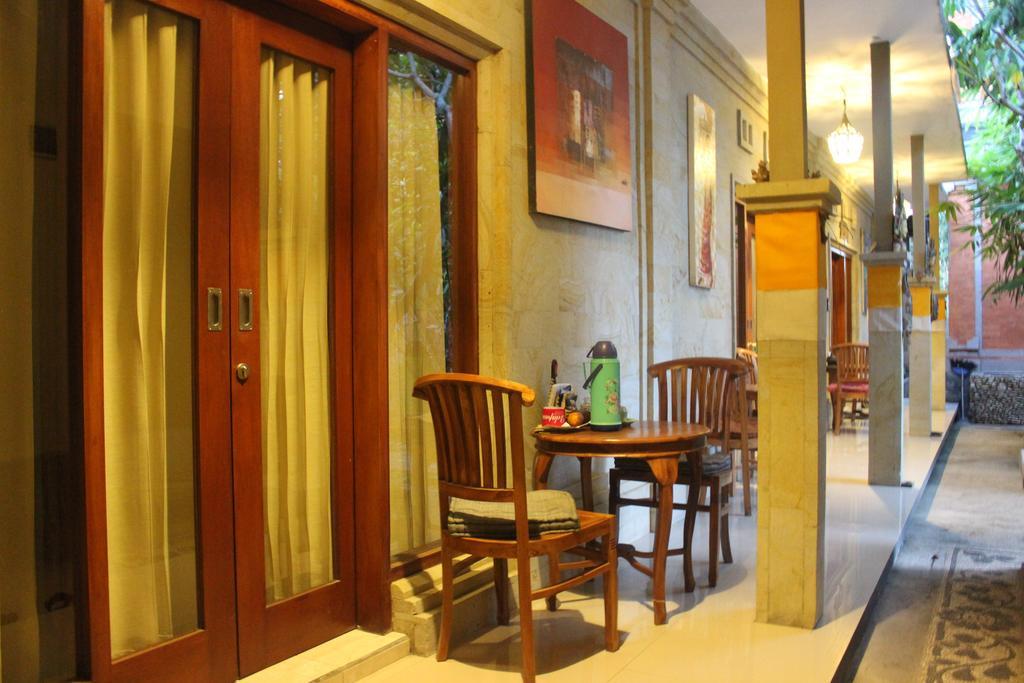 Tagel Karsa House Hotell Ubud Rum bild