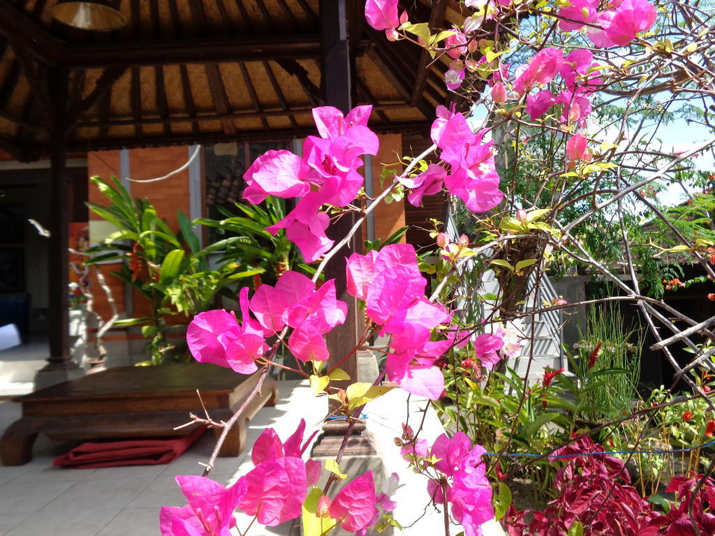 Tagel Karsa House Hotell Ubud Exteriör bild